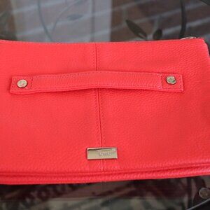 Jewel * Thirty One * Street Style Clutch * Coral Kisses * Silver * Hand Strap *